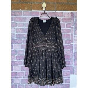 Saylor floral embellished smocked dress size Xs